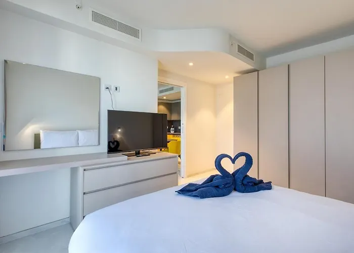 Luxury 1-bedroom At Mercury