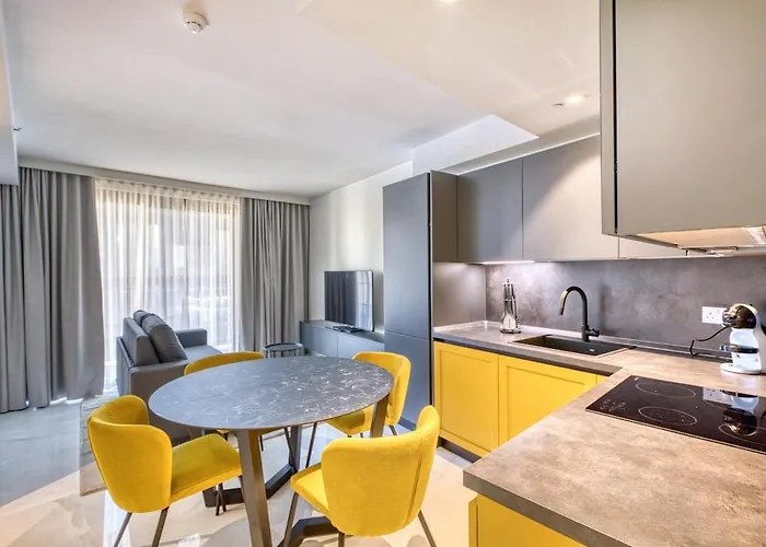Luxury 1-bedroom At Mercury Appartamento *