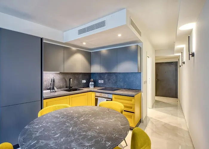 Luxury 1-bedroom At Mercury *